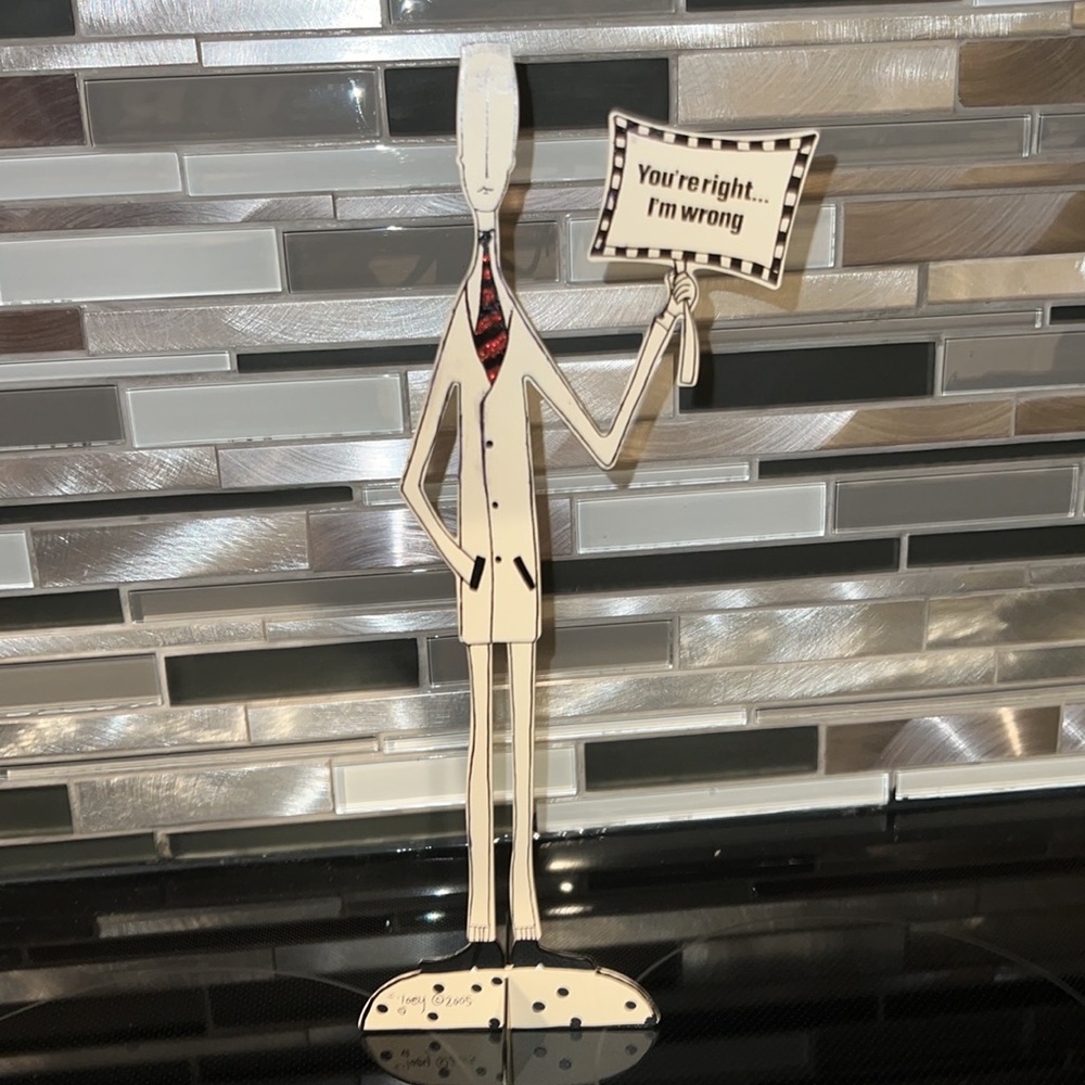 My Dysfunctional Family Silvestri Metal Statue